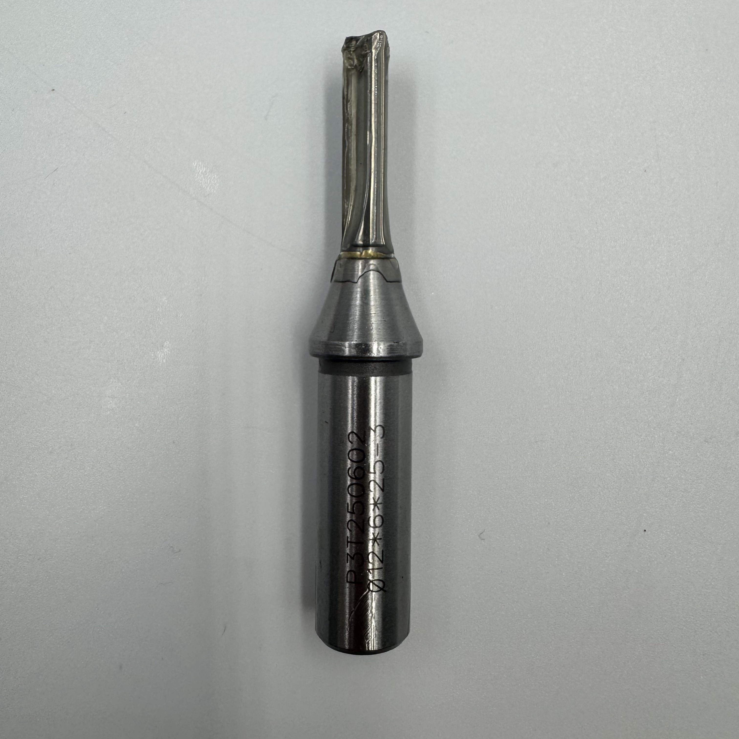 Фреза WPW P3T250602 пазовая  Φ6x25-3T d12